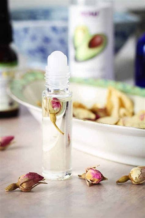 make your own essential oil perfume